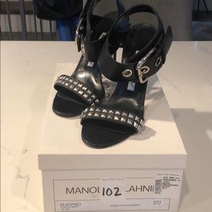 Manolo Blahnik MKoyro heels 7.5